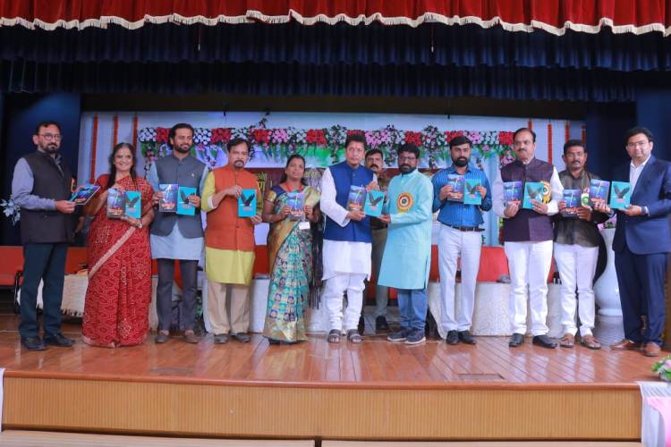 पांचगणीत रंगले राज्यस्तरीय मायमराठी कविसंमेलन!